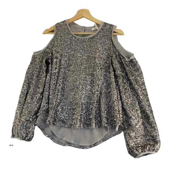 Avec Les Filles Silver Sequin Top Cold Shoulder size XS NEW - Picture 1 of 11